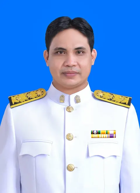 งานซ่อมชิ้นส่วนด้วยค้อนเคาะและค้อนตู๊