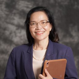 นางสาวสุรัตน์นารี ธิลาใจ